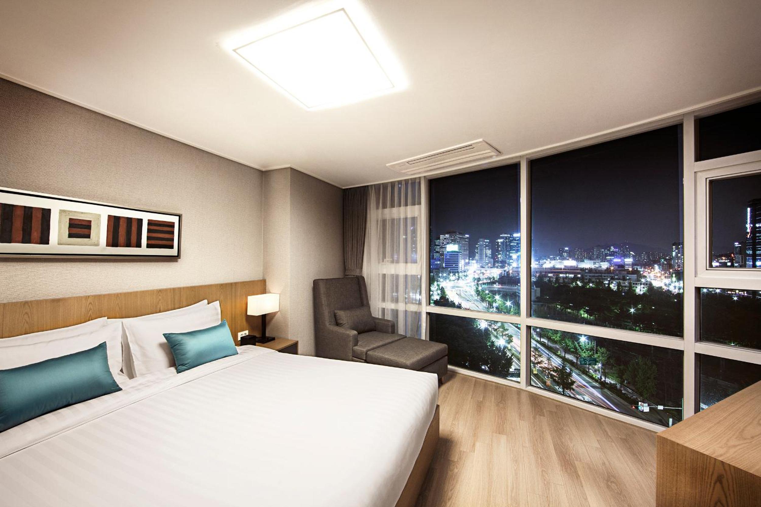 2 Bedrooms, Super, Deluxe, Apartment