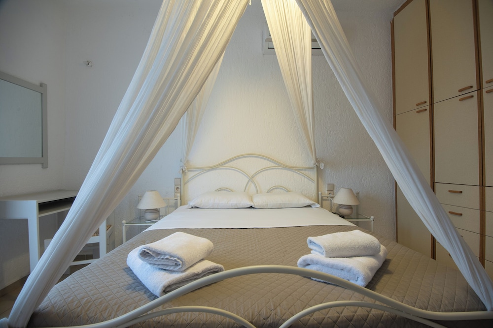Athina Villas 27/56