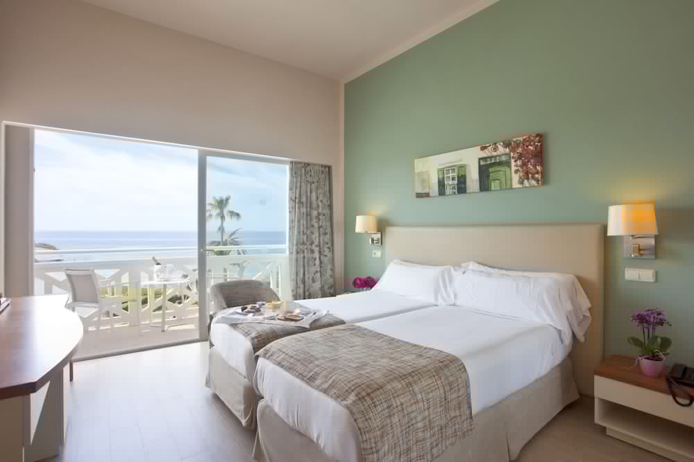 Hotel Santo Tomas - Es Migjorn Gran 13/50