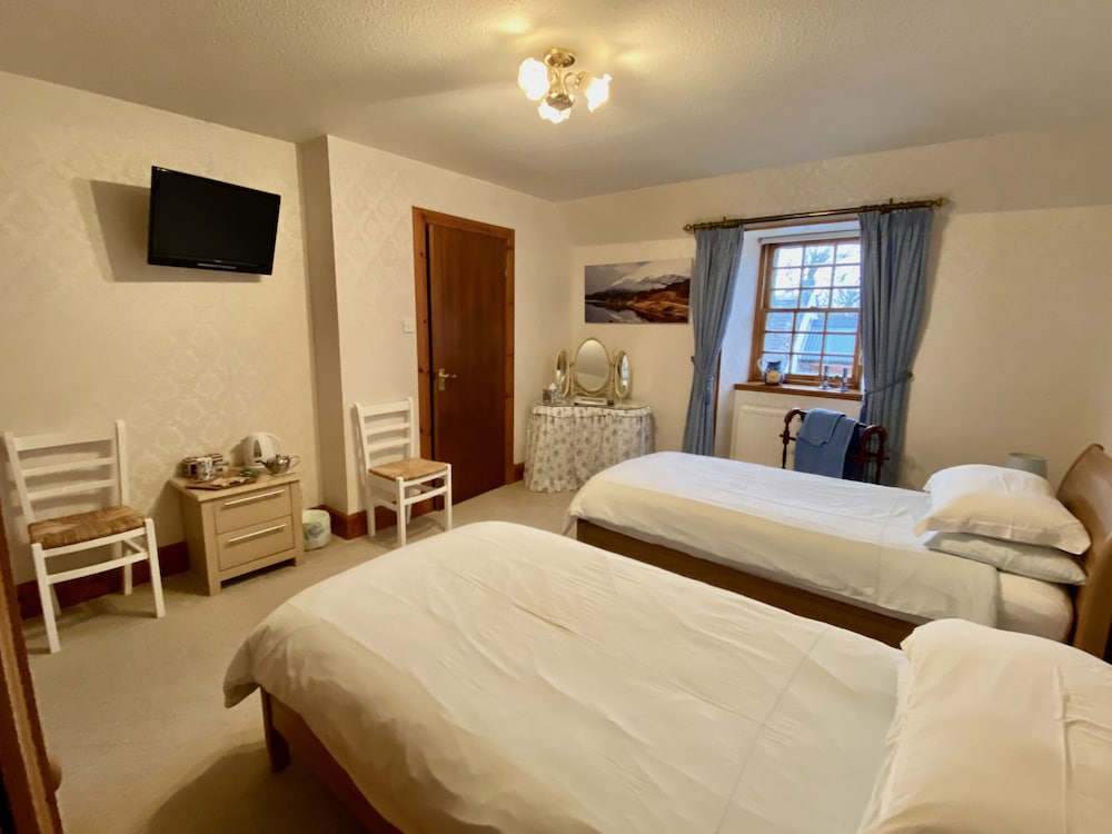 Scourie Lodge bed and breakfast 5/21