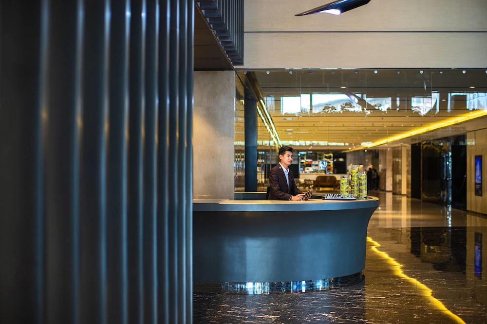Renaissance Shenyang West Hotel 6/45