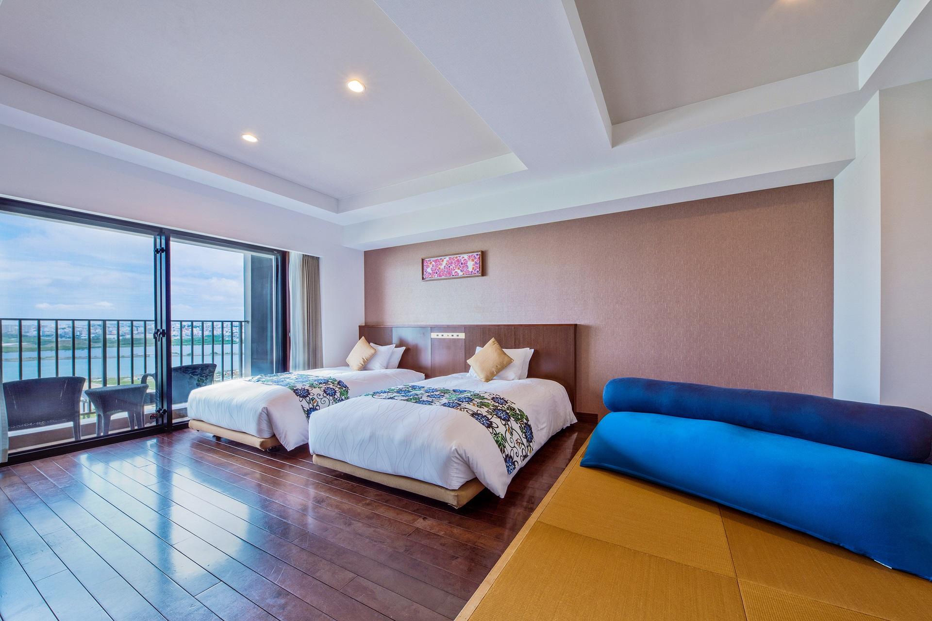 Japanese Western, Deluxe, 2 Semi Double Beds, Airport View, Outdoor Bath
