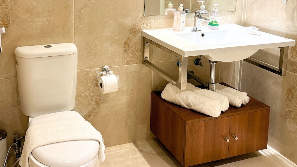 جناح بريميوم بسرير كوين مع أريكة، VM Hotel Cumbuco 4/5