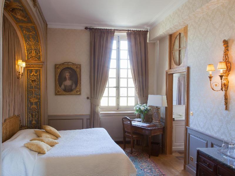 In the Casita, Luxury, King Bed