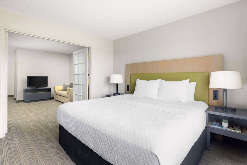 1 Bedroom, Suite, King Bed, Accessible