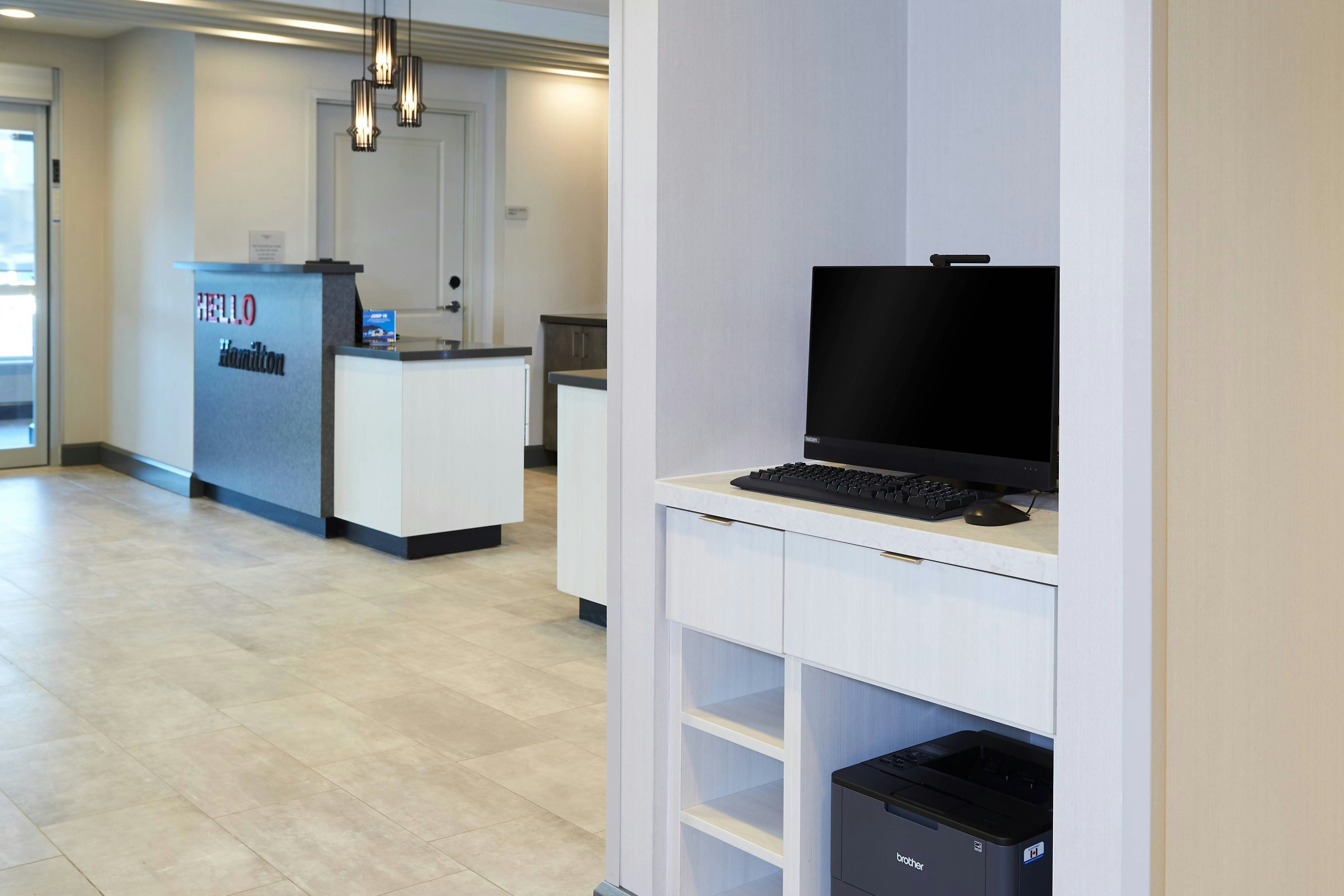 TownePlace Suites by Marriott Hamilton 6/25