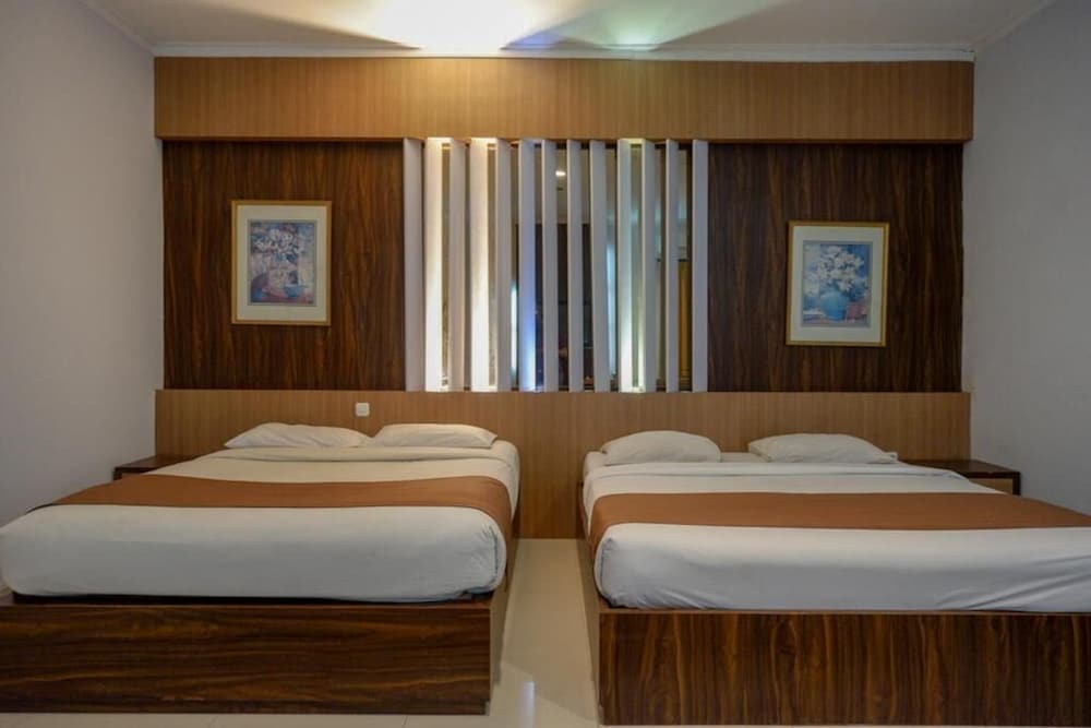 Dinasty Smart Hotel 20/66