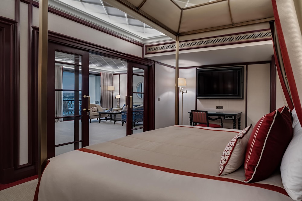Bosphorus, Executive, Suite, King Bed