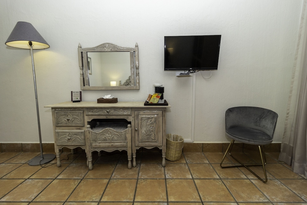 Hotel Boutique Naura Centro 70/82