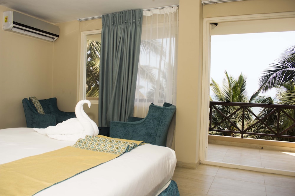 Best Western Plus Accra Beach Hotel 11/51