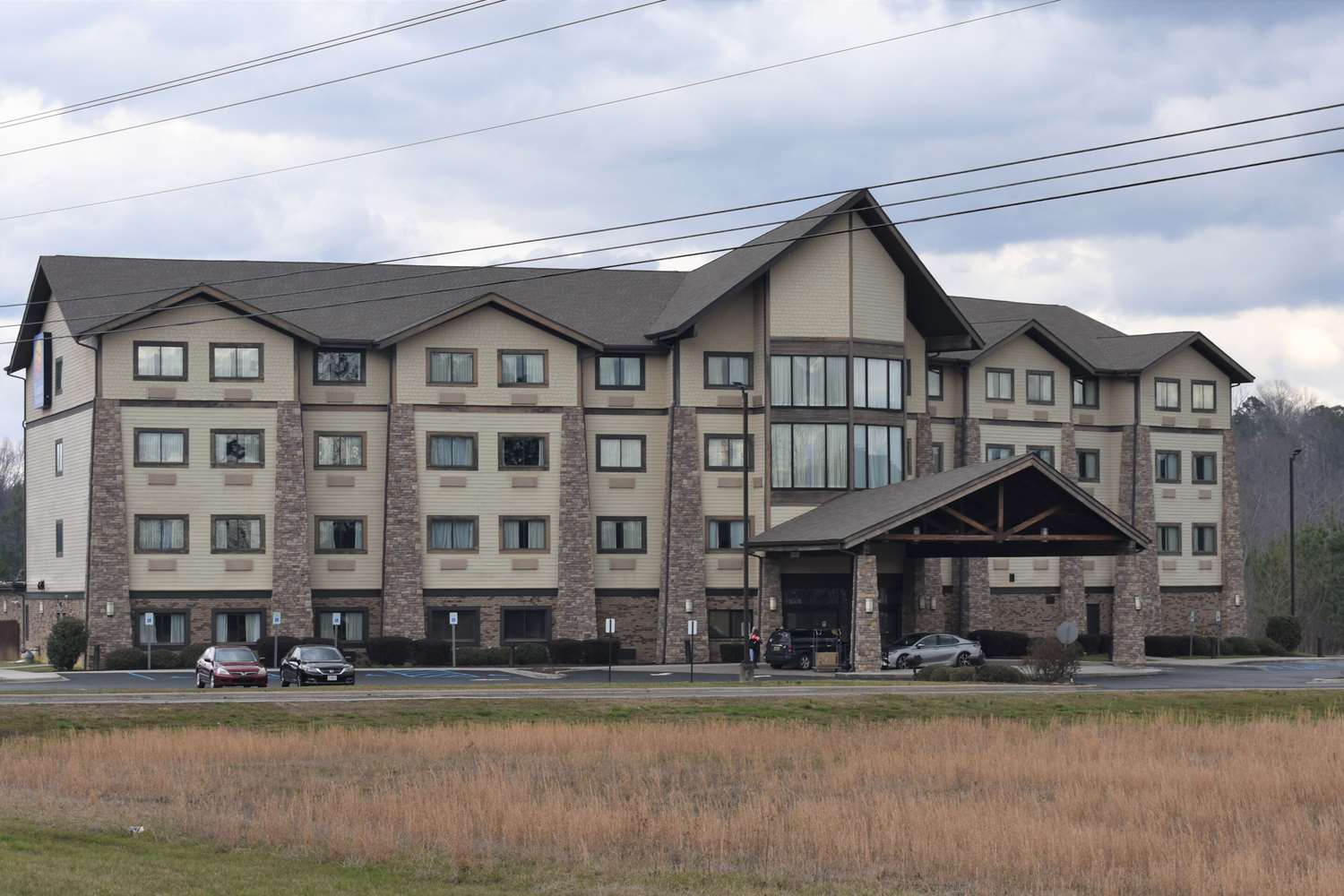 Comfort Inn & Suites Near Lake Guntersville 2/52