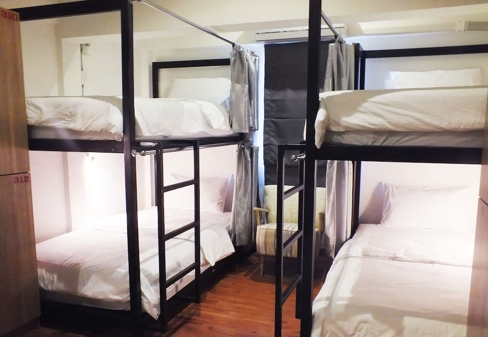 09 Hostel 24/49