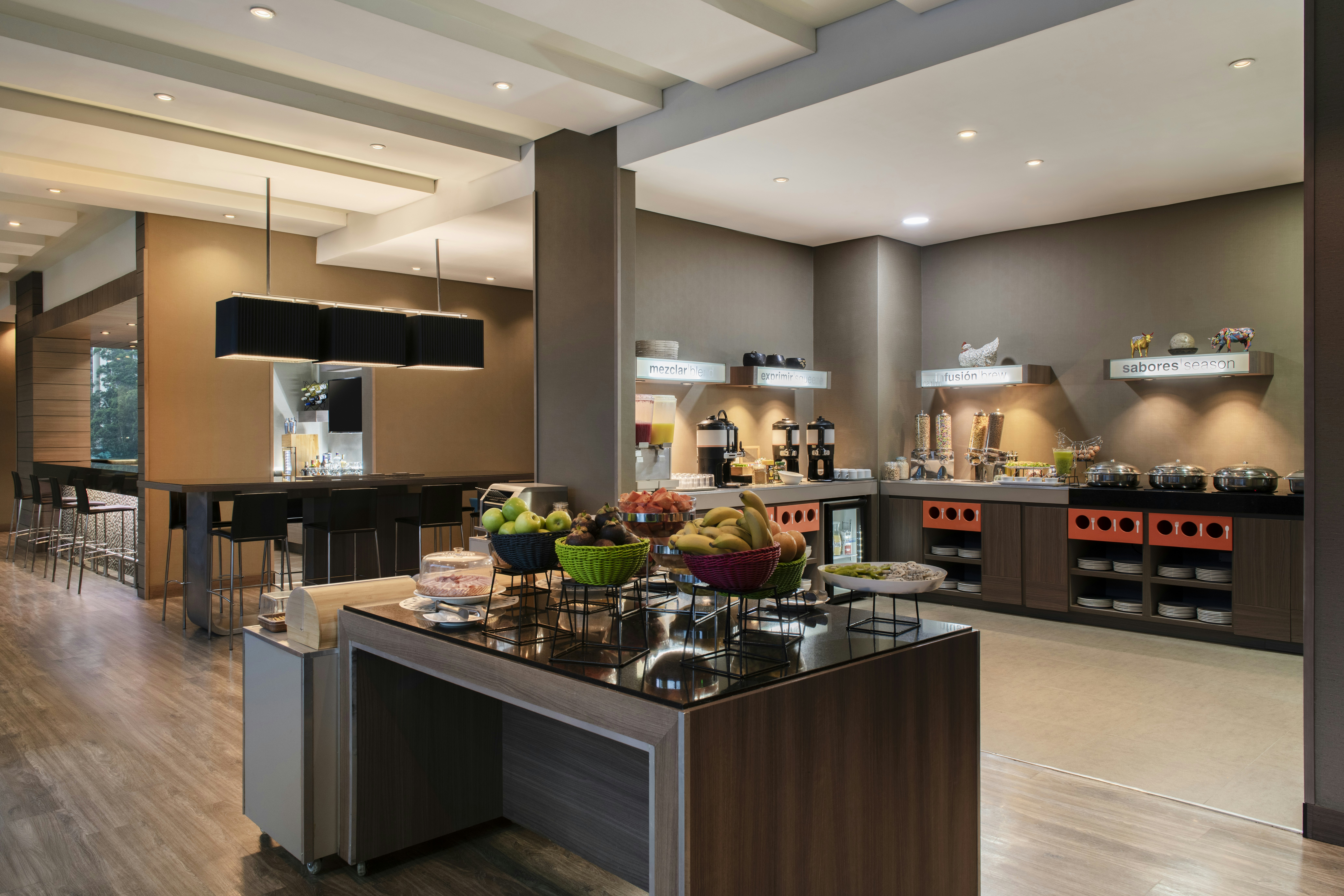Hampton by Hilton Medellin 14/16
