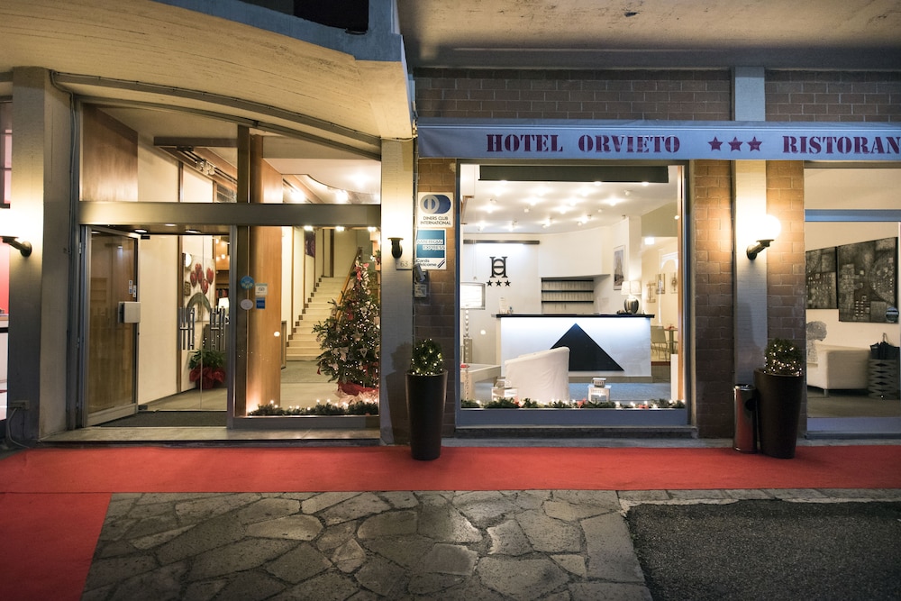 Hotel Orvieto 24/32