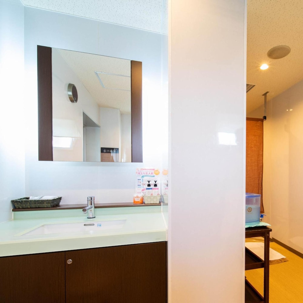 Super Hotel Okinawa Nago 42/42