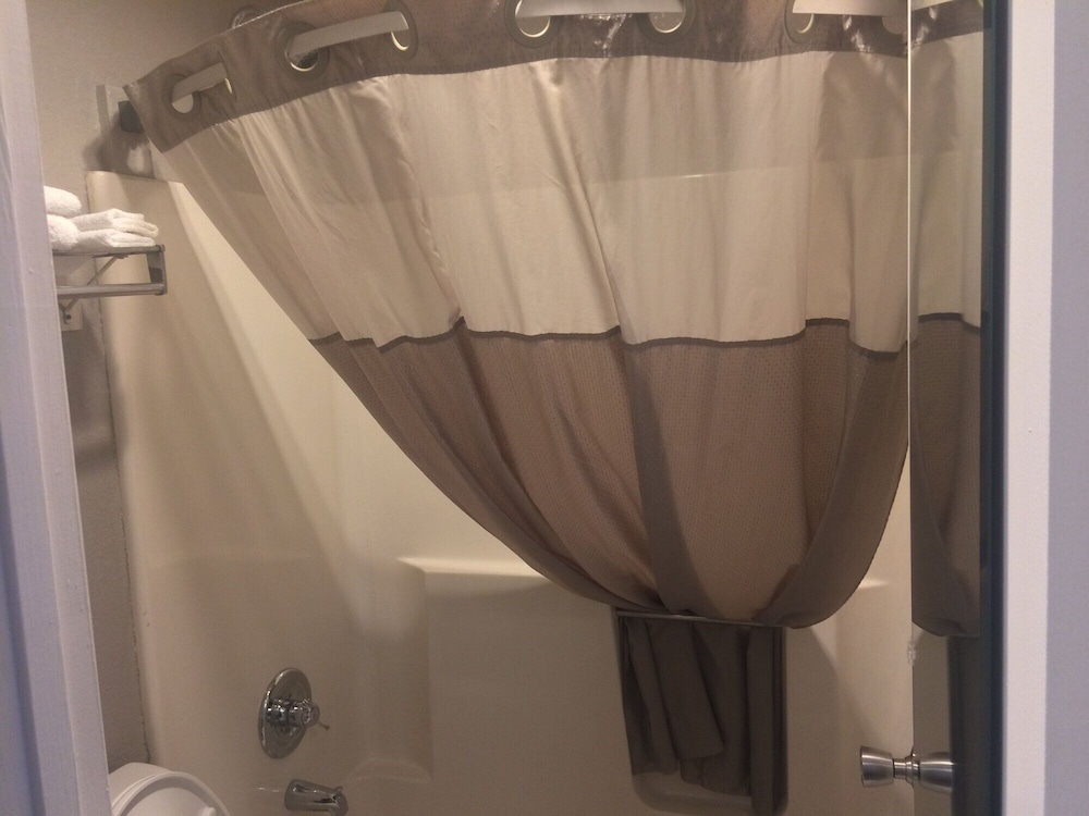 Motel6 Hillsville, VA 32/50