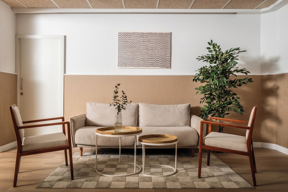 Hotel Margarit 43/61