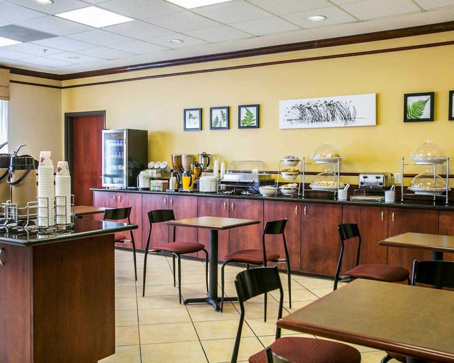 Sleep Inn & Suites New Braunfels TX 32/47