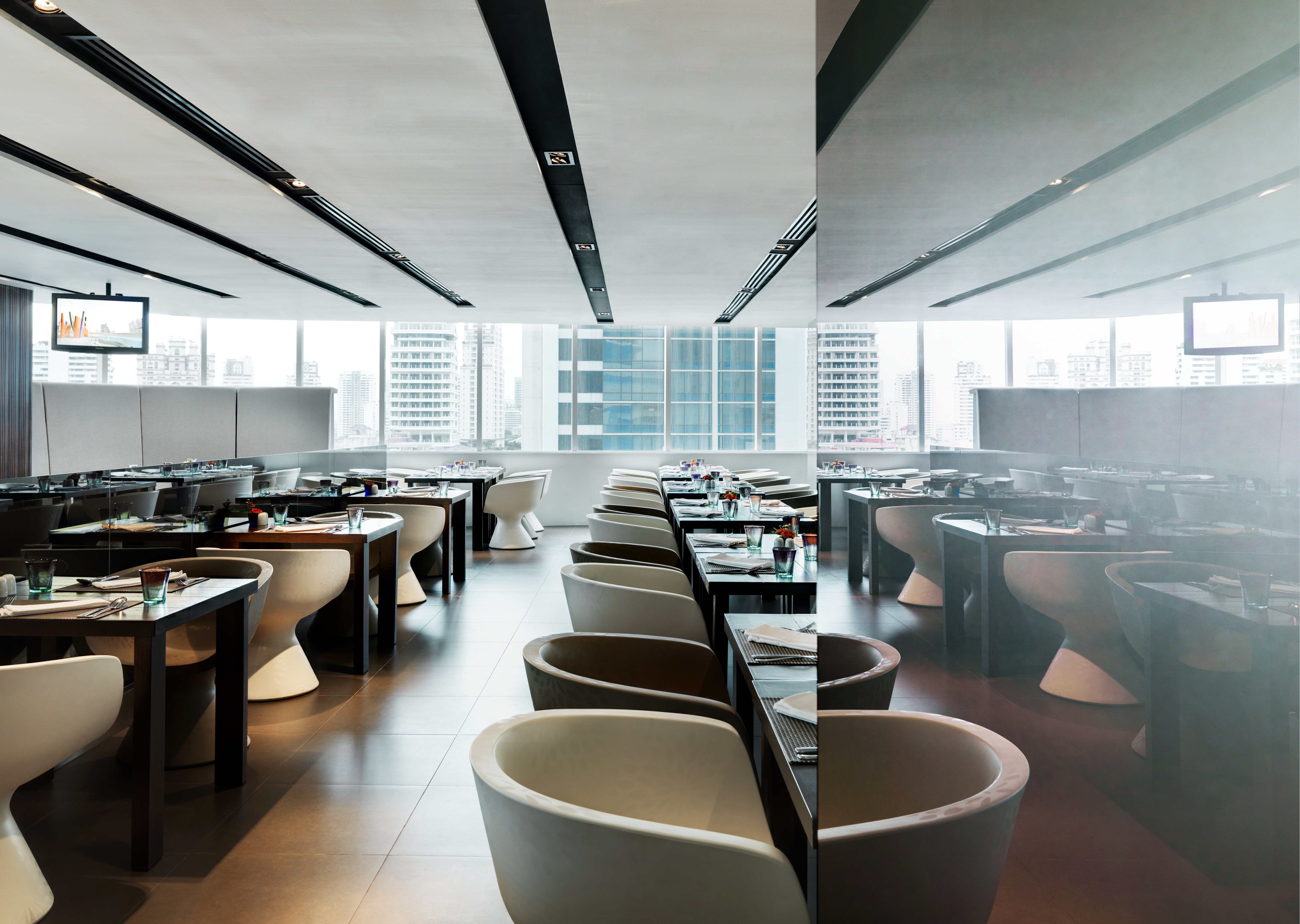 S31 Sukhumvit Hotel 35/50