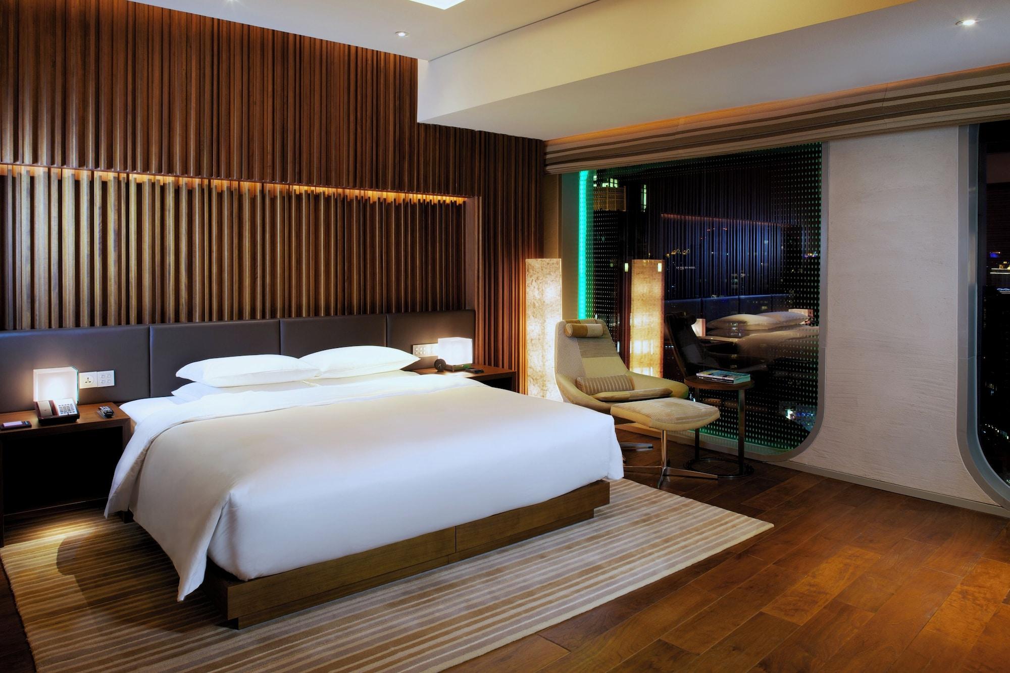 Andaz, Suite, Attic