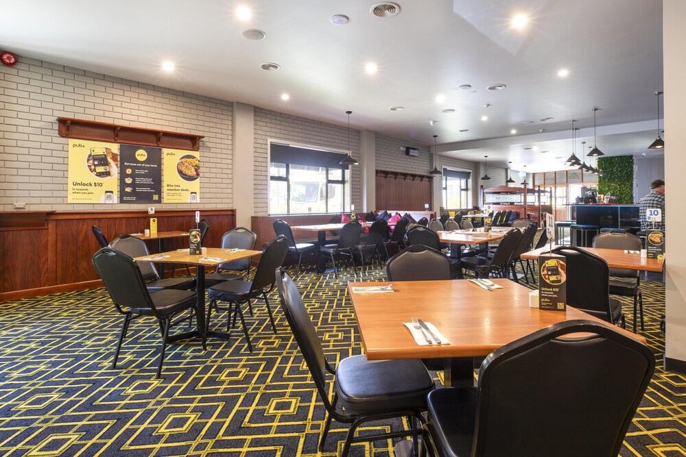Burnie Central Townhouse Hotel 48/65