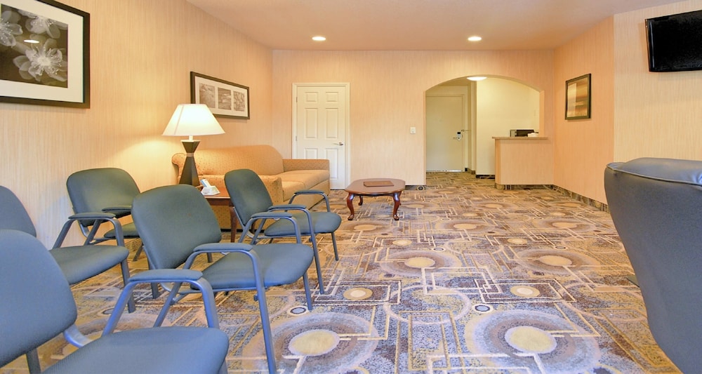Best Western San Dimas Hotel & Suites 25/40