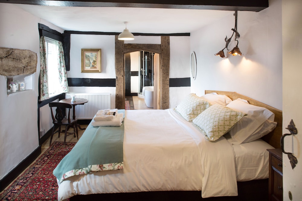 Lower Wythall B&B 15/50