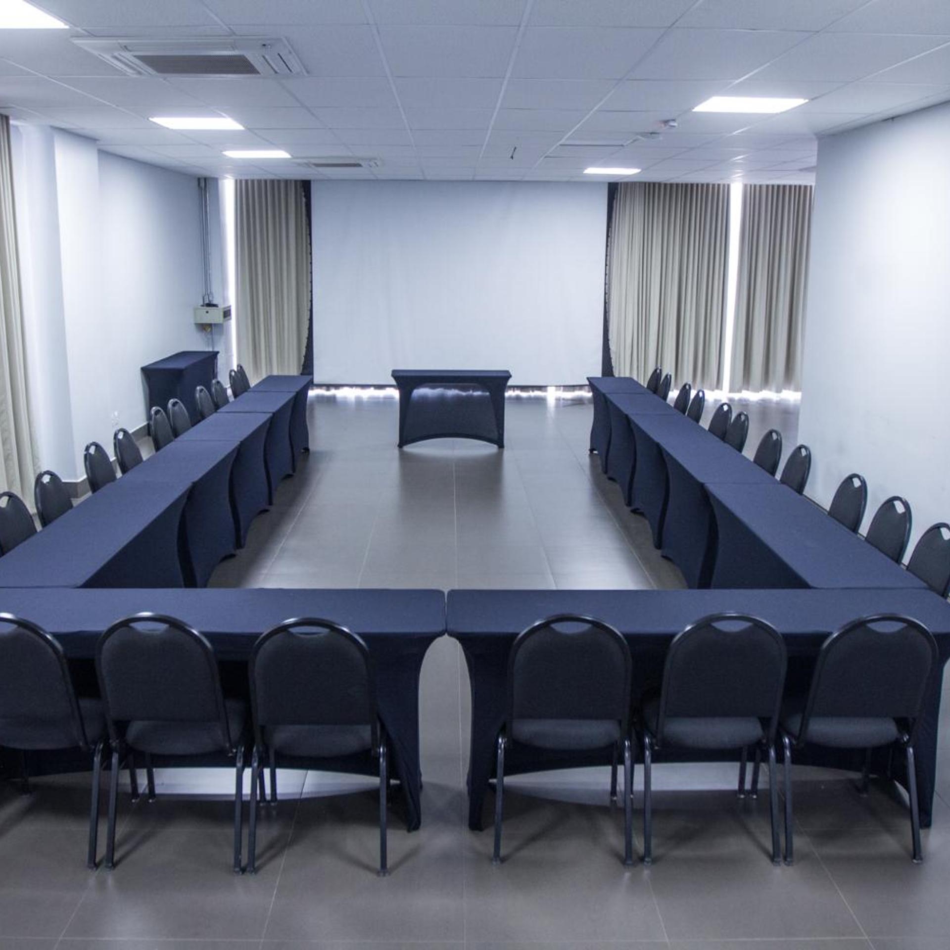 FRATELE BUSINESS HOTEL 53/59