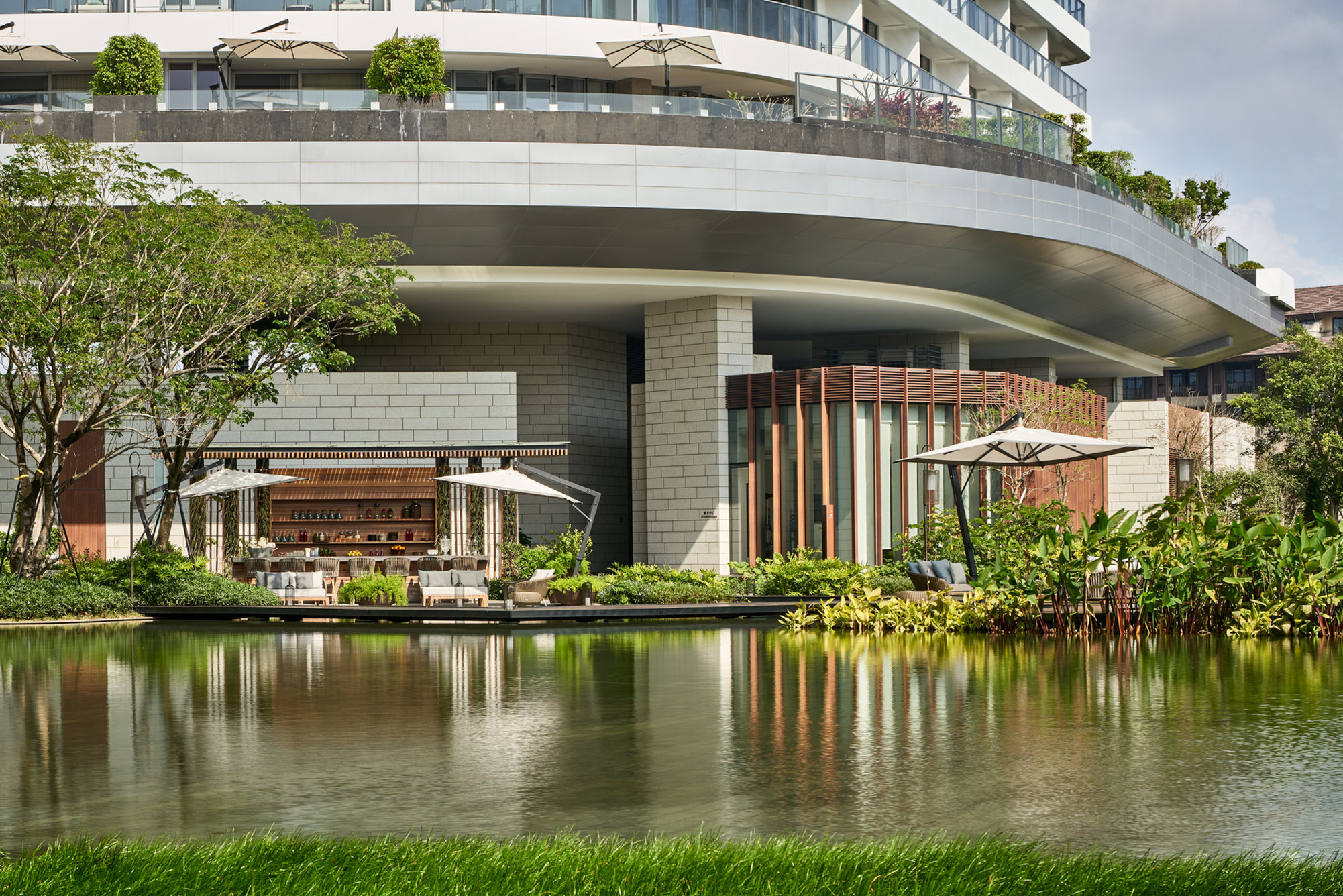 Rosewood Sanya 69/71
