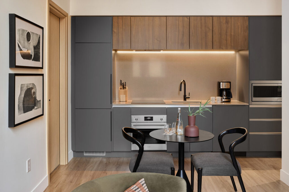 EUROSTARS OLD MONTREAL SUITES & APARTMENTS 37/45