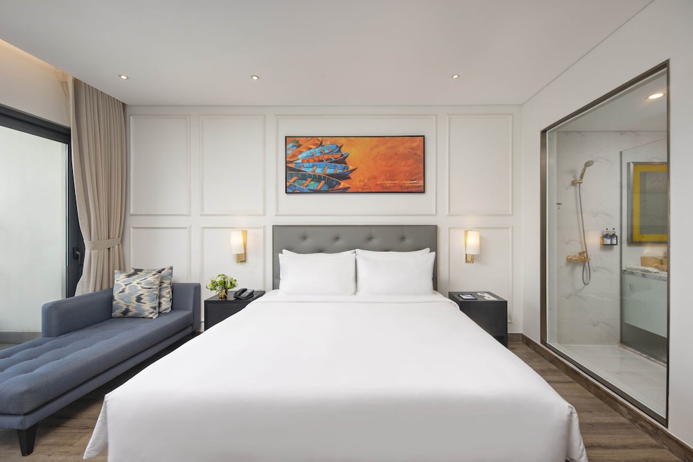 Wyndham Danang Golden Bay 11/50