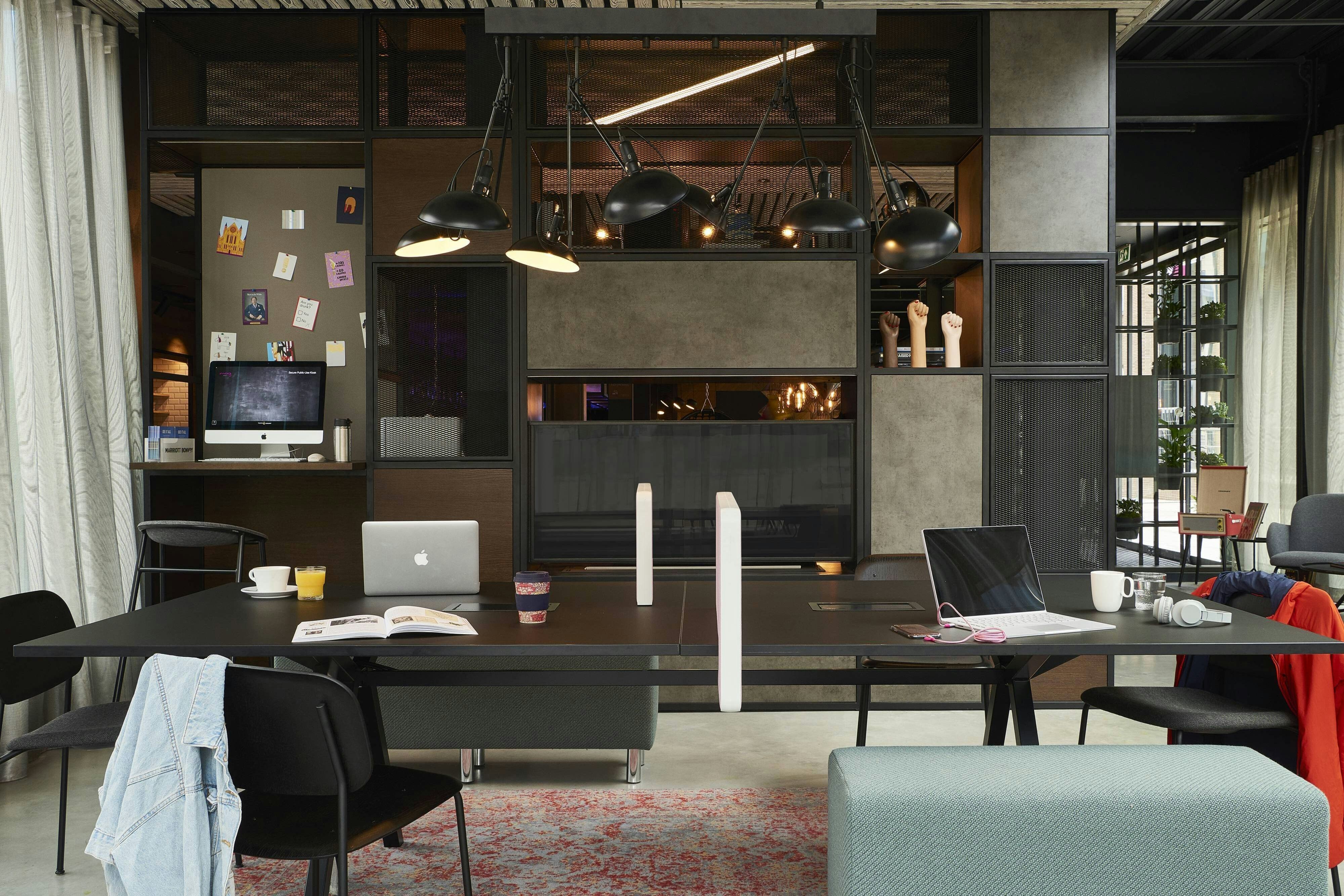 Moxy York 32/50