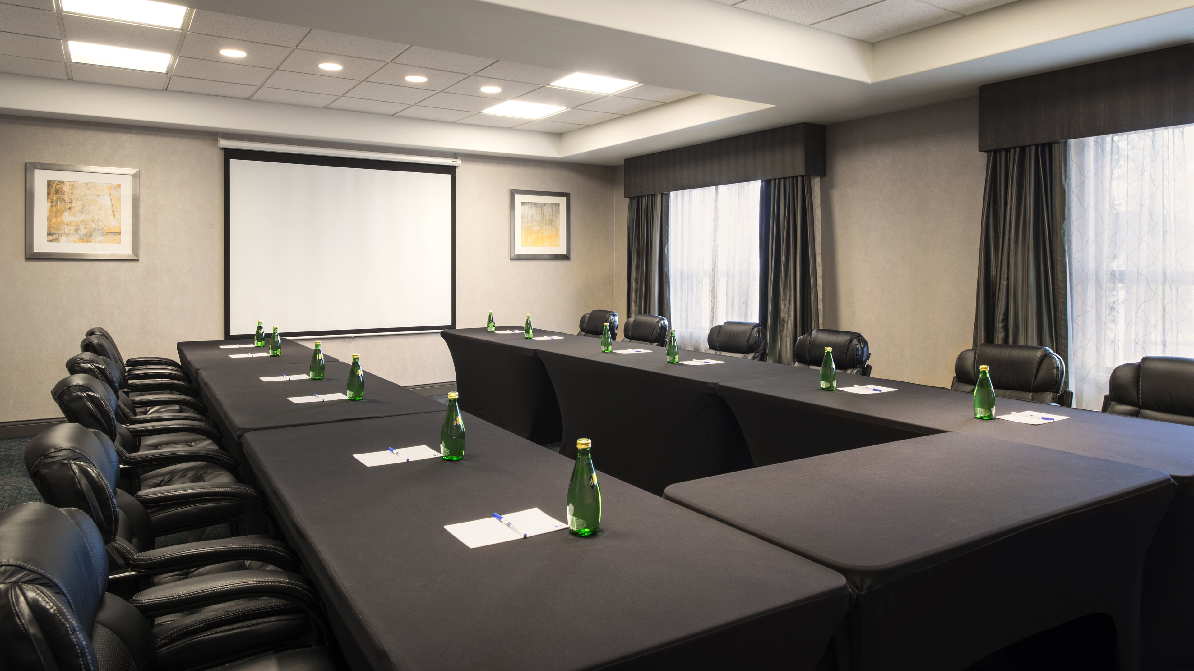 Holiday Inn Express & Suites Sherwood Park-Edmonton Area 26/31