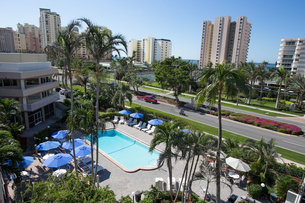 Marco Beach Vacation Suites 58/73
