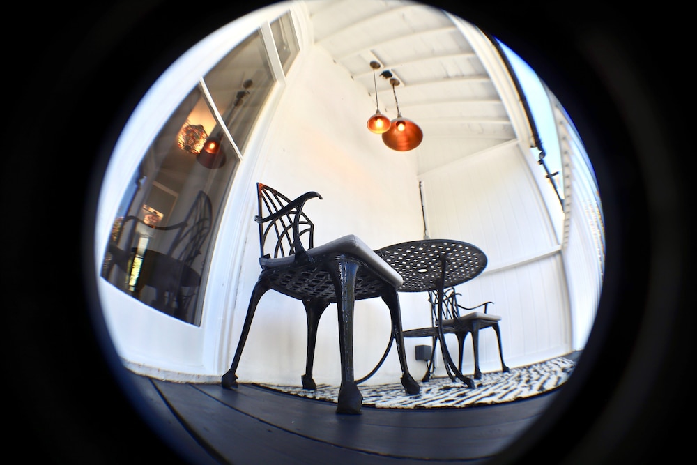 Colson House 32/50