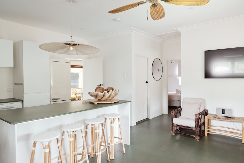 Brunswick Chalet 50/70
