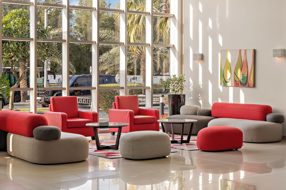 Ibis Abu Dhabi Gate Hotel 48/71
