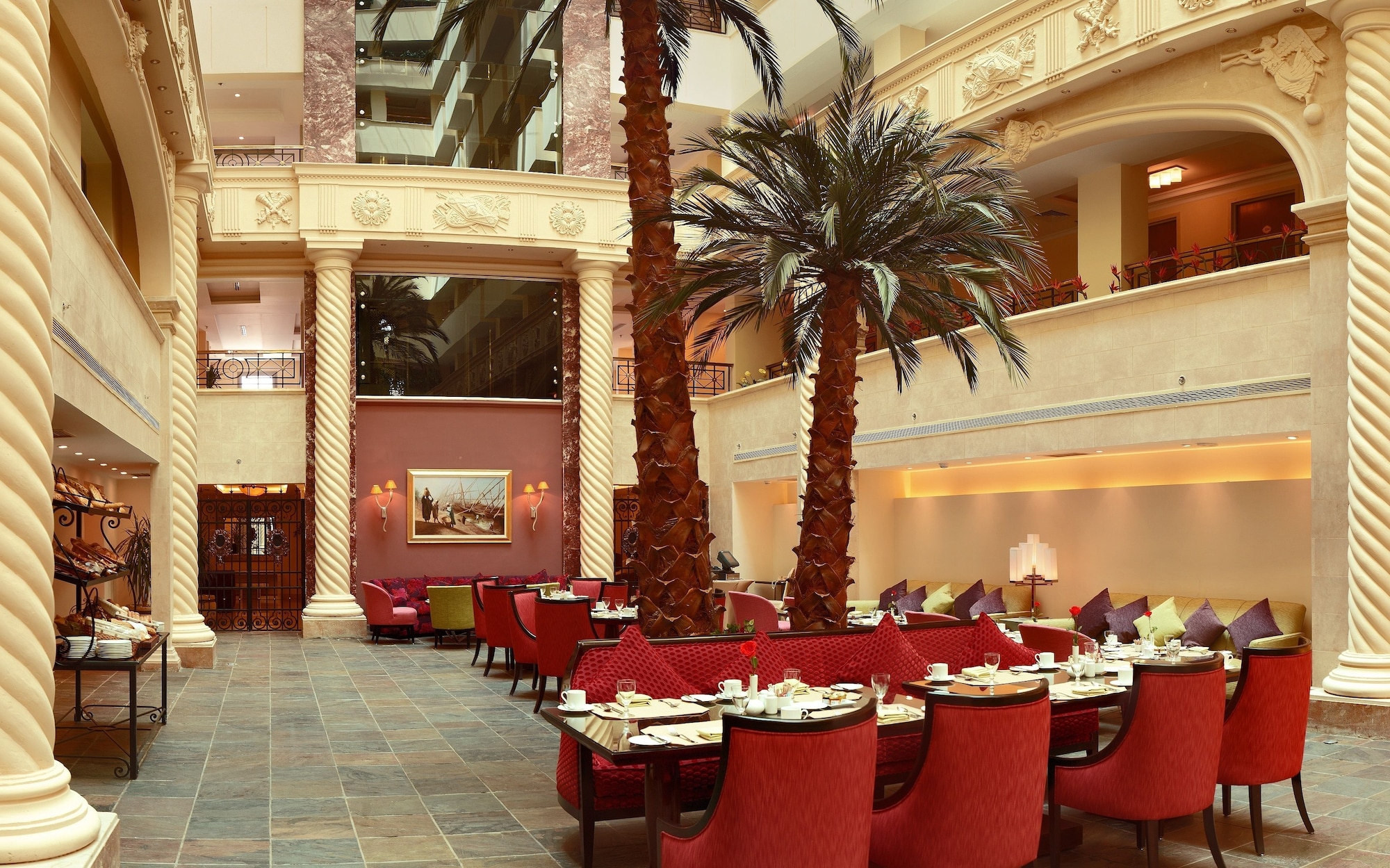 restaurant cafeteria