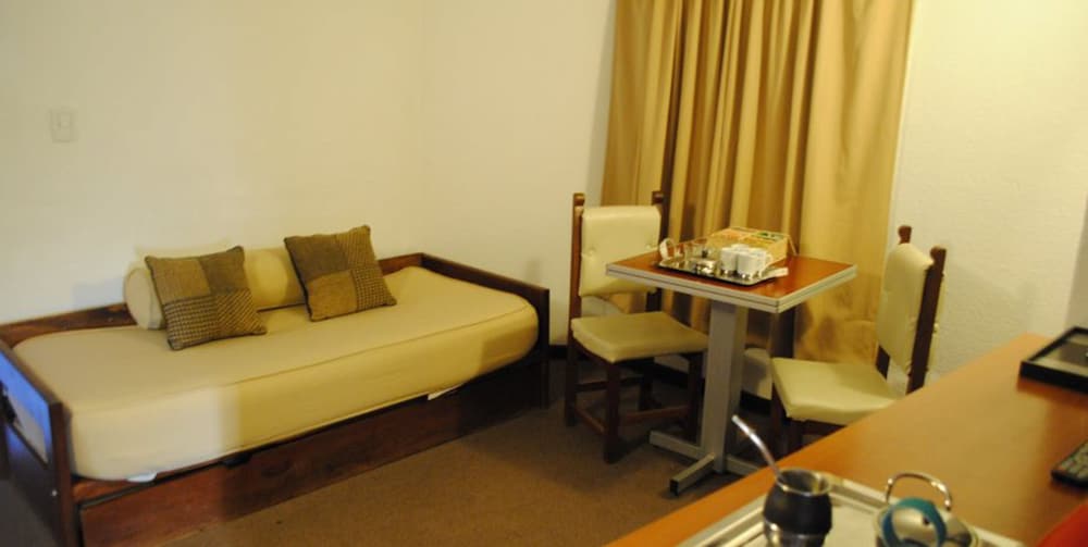 Malargue Inn and Suites 15/22
