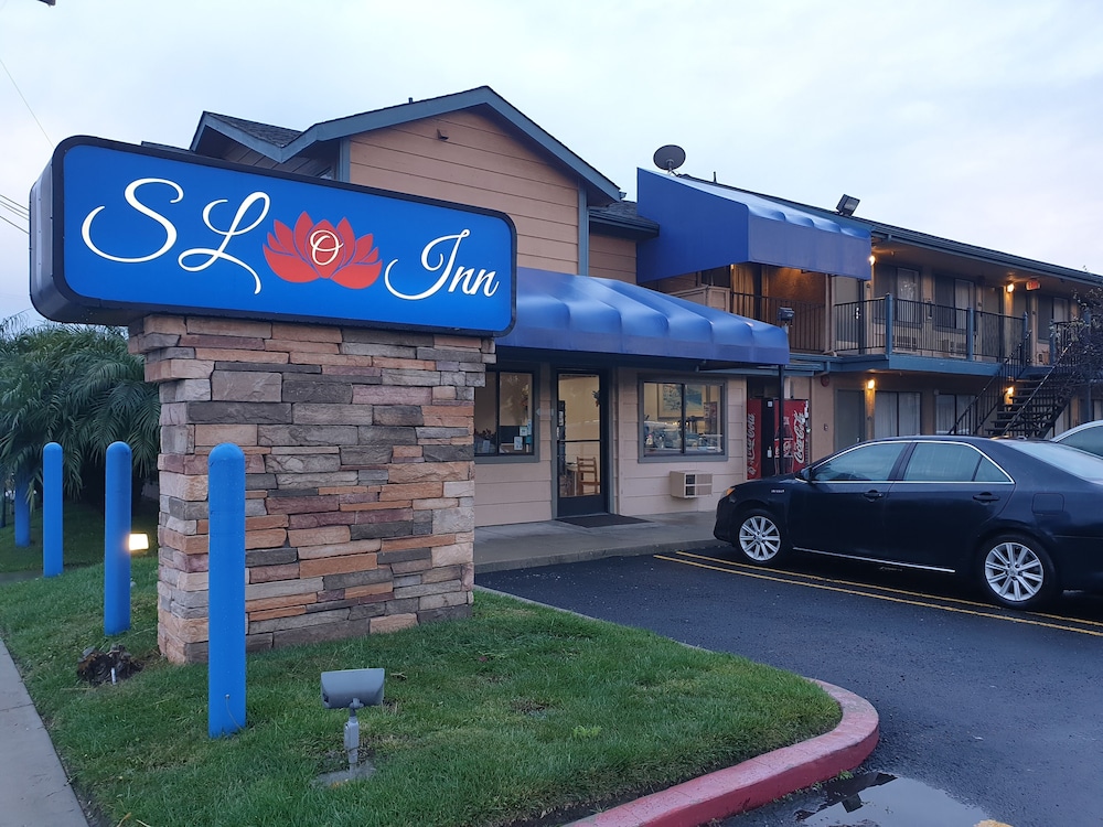 Downtown SLO Inn 1/60