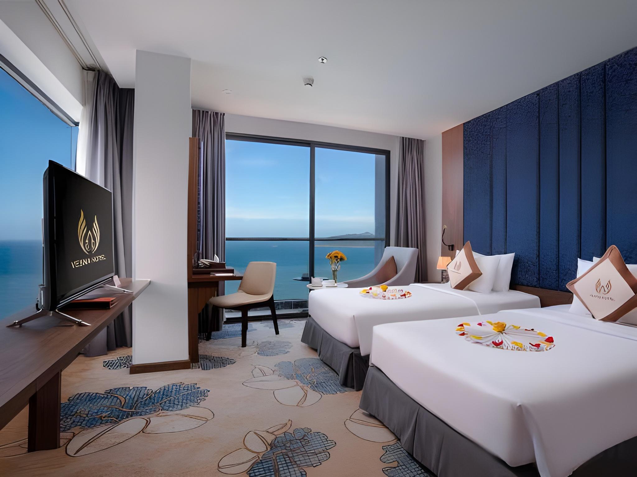 Premier, Deluxe, Twin Beds, Ocean View