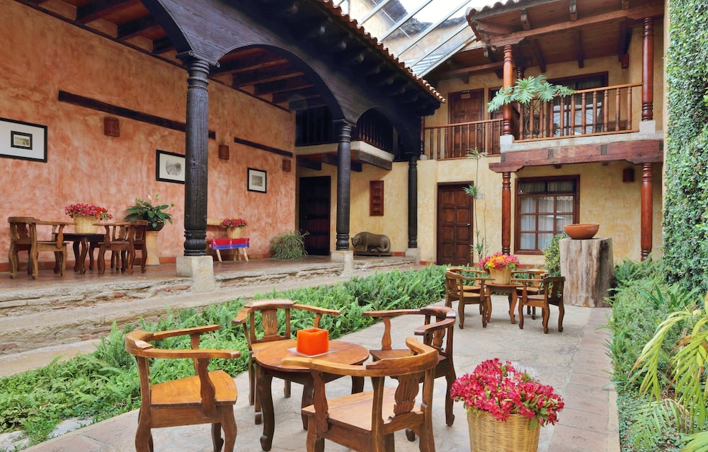 Casa Vieja 25/31