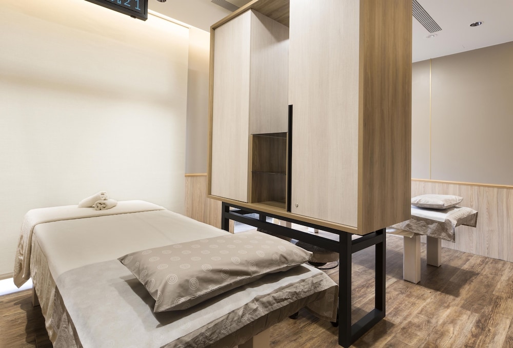 Dar Lon Hotel 13/50
