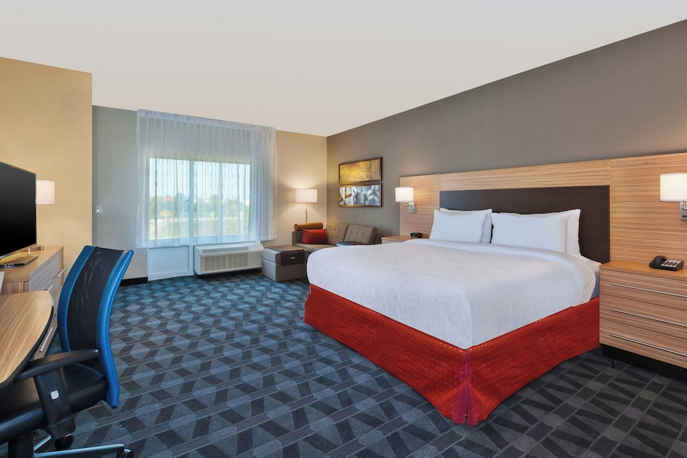 TownePlace Suites by Marriott Grand Rapids Airport Southeast 19/48