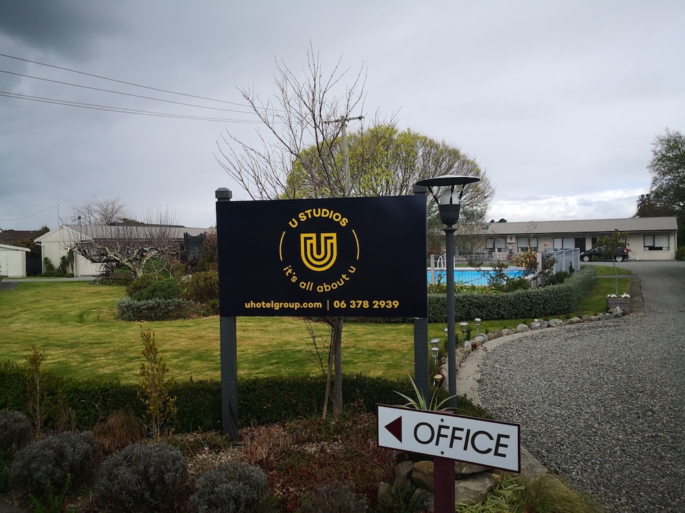 U Studios Masterton, SureStay Collection by Best Western 33/49