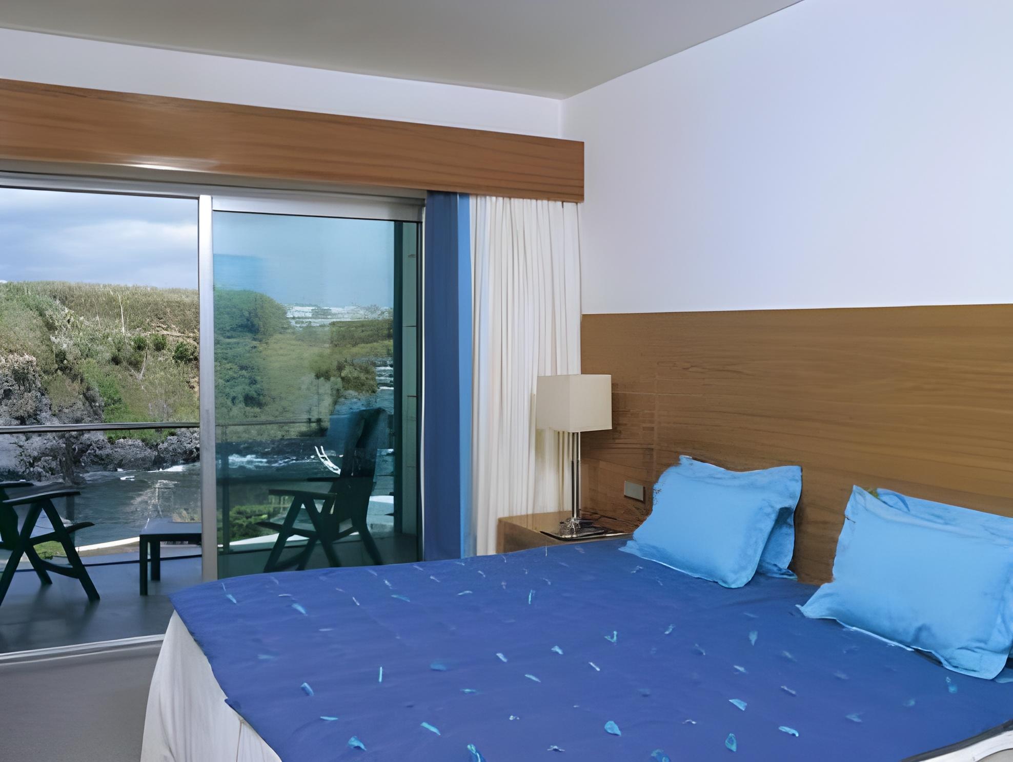 Room, Single, Inland View