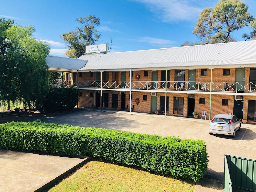 Campbelltown Colonial Motor Inn 5/68