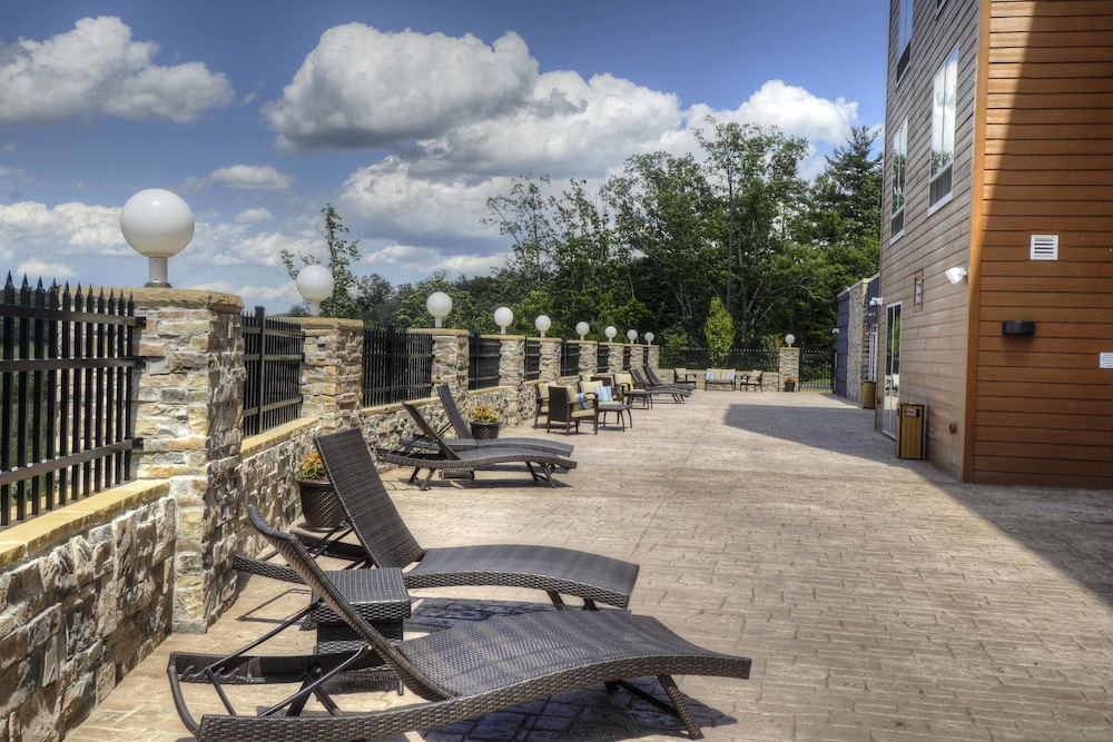 Fairfield Inn Suites By Marriott Princeton 7/46