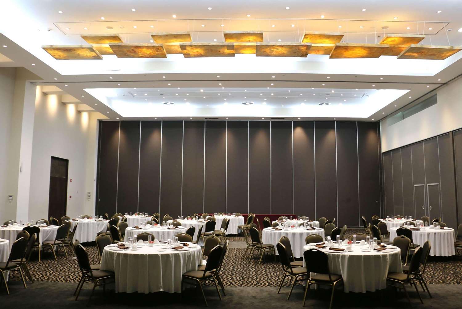 Sheraton Leon 11/15