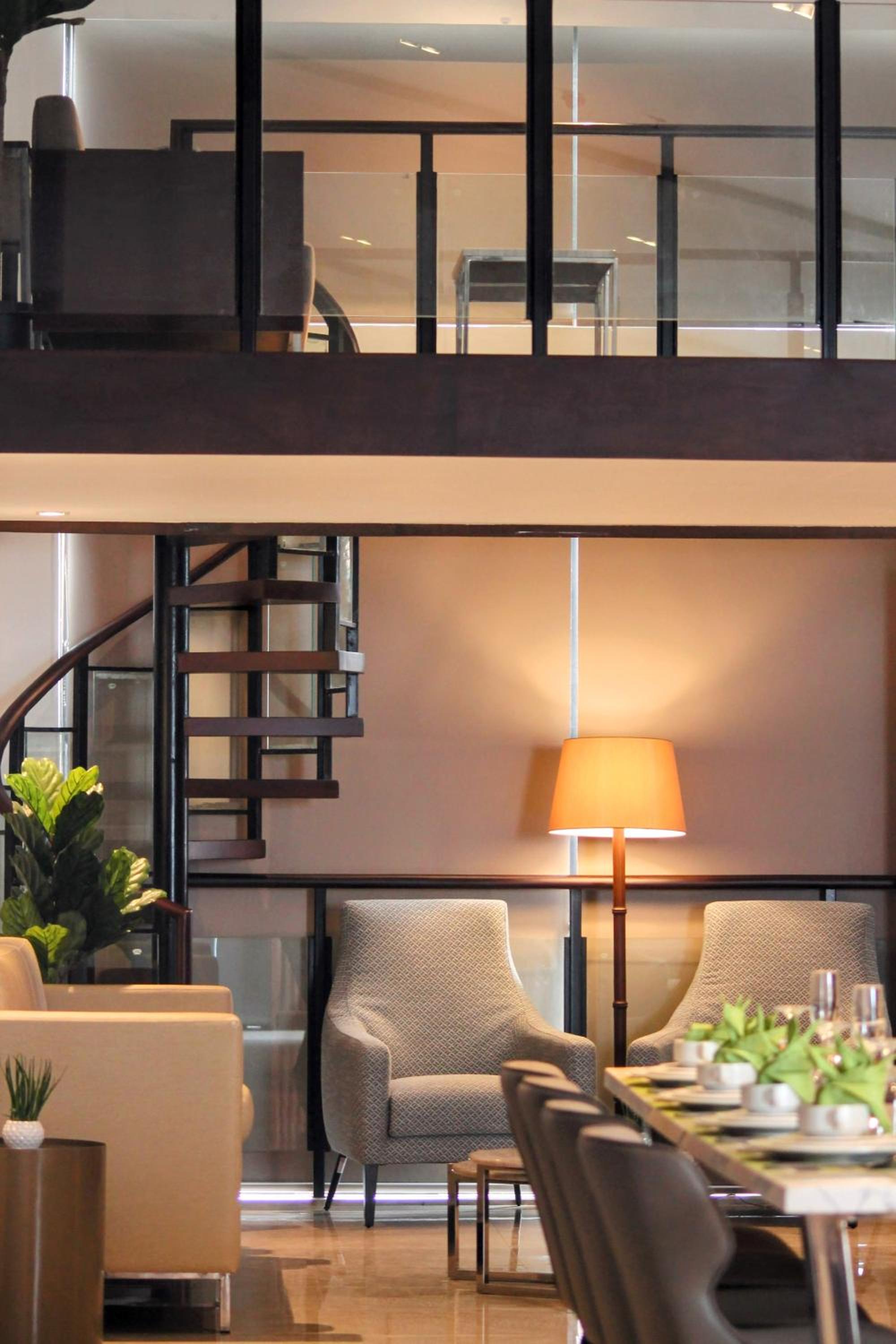 The Plaza Garden Hotel and Residences 20/23